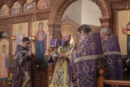 35-Воздвижение Честнаго и Животворящего Креста Господня. Божественная Литургия в главном храме епархии