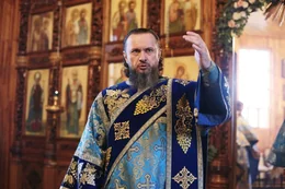 45-Архиепископ Амфилохий возглавил праздничное богослужение в день престольного торжества Покровского собора города Усть-Каменогорска