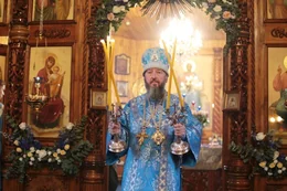 46-Архиепископ Амфилохий возглавил праздничное богослужение в день престольного торжества Покровского собора города Усть-Каменогорска