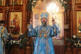 53-Архиепископ Амфилохий возглавил праздничное богослужение в день престольного торжества Покровского собора города Усть-Каменогорска
