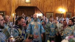 68-Архиепископ Амфилохий возглавил праздничное богослужение в день престольного торжества Покровского собора города Усть-Каменогорска