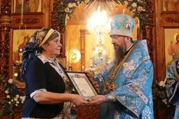 80-Архиепископ Амфилохий возглавил праздничное богослужение в день престольного торжества Покровского собора города Усть-Каменогорска