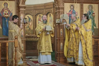 Божественная Литургия в Андреевском кафедральном соборе