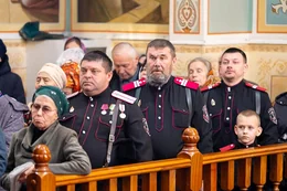 17-Архиепископ Усть-Каменогорский и Семипалатинский Амфилохий принял участие в духовных торжествах, состоявшихся в Никольском соборе Алма-Аты, в день памяти  священноисповедника Николая, митрополита Казахстанского