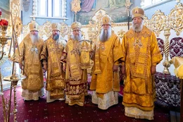 22-Архиепископ Усть-Каменогорский и Семипалатинский Амфилохий принял участие в духовных торжествах, состоявшихся в Никольском соборе Алма-Аты, в день памяти  священноисповедника Николая, митрополита Казахстанского