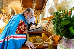 26-Архиепископ Усть-Каменогорский и Семипалатинский Амфилохий принял участие в духовных торжествах, состоявшихся в Никольском соборе Алма-Аты, в день памяти  священноисповедника Николая, митрополита Казахстанского