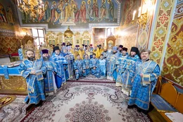 1-Управляющий Усть-Каменогорской и Семипалатинской епархии в праздник Иверской иконы Божией Матери принял участие в престольном торжестве в Иверско-Серафимовском монастыре Алма-Аты