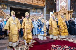 7-Управляющий Усть-Каменогорской и Семипалатинской епархии в праздник Иверской иконы Божией Матери принял участие в престольном торжестве в Иверско-Серафимовском монастыре Алма-Аты
