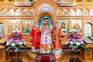 Архиепископ Усть-Каменогорский и Семипалатинский Амфилохий принял участие в торжествах по случаю прибытия чудотворной иконы Пресвятой Богородицы "Целительница" в Южную столицу.