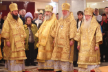 7-Архипастыри Казахстанского Митрополичьего Округа совершили воскресную литургию в Успенском соборе Астаны