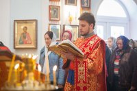 21-Епископ Усть-Каменогорский и Семипалатинский Амфилохий принял участие в торжественном богослужении в честь 150-летия со дня рождения преподобномученицы великой княгини Елисаветы Феодоровны