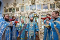29-Епископ Амфилохий сослужил Главе Православной Церкви Казахстана в день празднования Казанской иконы Божией Матери