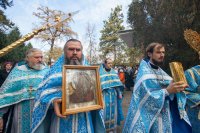 32-Епископ Амфилохий сослужил Главе Православной Церкви Казахстана в день празднования Казанской иконы Божией Матери
