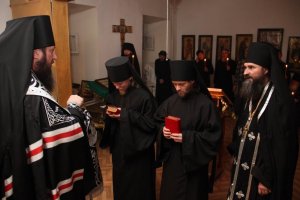 Епископ Амфилохий совершил иноческий постриг в Свято-Троицком мужском монастыре