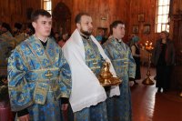 14-Похвала Пресвятой Богородицы. Преосвященный епископ Амфилохий совершил богослужение в Свято-Покровском храме г.Усть-Каменогорска по случаю 10-летия со дня его открытия