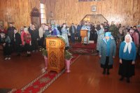 21-Похвала Пресвятой Богородицы. Преосвященный епископ Амфилохий совершил богослужение в Свято-Покровском храме г.Усть-Каменогорска по случаю 10-летия со дня его открытия