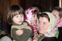 27-Похвала Пресвятой Богородицы. Преосвященный епископ Амфилохий совершил богослужение в Свято-Покровском храме г.Усть-Каменогорска по случаю 10-летия со дня его открытия