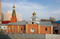 12-Епископ Амфилохий принял участие в престольном торжестве храма в честь иконы Пресвятой Богородицы «Всех скорбящих Радость» Южной столицы