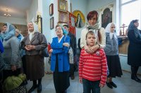 18-Епископ Амфилохий принял участие в престольном торжестве храма в честь иконы Пресвятой Богородицы «Всех скорбящих Радость» Южной столицы