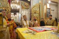 8-Епископ Усть-Каменогорский и Семипалатинский Амфилохий сослужил Предстоятелю Православной Церкви Казахстана в главном храме Алма-Аты