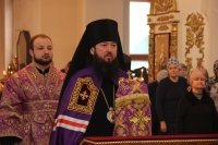 5-Епископ Амфилохий совершил Божественную Литургию в Свято-Андреевском кафедральном соборе