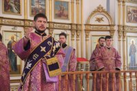 15-Епископ Амфилохий совершил Божественную Литургию в Свято-Андреевском кафедральном соборе