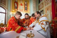 11-Глава Казахстанского Митрополичьего округа совершил великое освящение храма во имя Архистратига Божия Михаила в городе Чимкенте