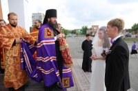 2-В день памяти великомученика и целителя Пантелеимона епископ Усть-Каменогорский и Семипалатинский Амфилохий совершил Литургию в Свято-Андреевском кафедральном соборе города Усть-Каменогорска