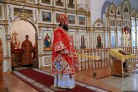 24-В день памяти великомученика и целителя Пантелеимона епископ Усть-Каменогорский и Семипалатинский Амфилохий совершил Литургию в Свято-Андреевском кафедральном соборе города Усть-Каменогорска
