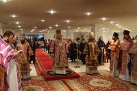 2-Архиерейская Литургия Преждеосвященных Даров в Успенском кафедральном соборе Астаны 