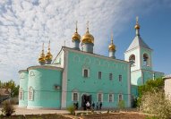 18-В Неделю о расслабленном Глава Казахстанского Митрополичьего округа совершил Литургию в Михаило-Архангельском соборе Уральска