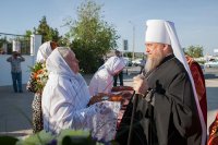 6-	 Литургия под открытым небом, посвященная прибытию Пояса Богородицы, состоялась в Благовещенском храме Актау