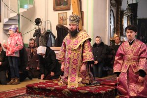 Архипастырский визит в Семипалатинск. Литургия Преждеосвященных Даров в Спасо-Воскресенском кафедральном соборе