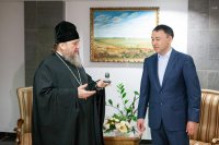 5-Глава Православной Церкви Казахстана обсудил с акимом Актюбинской области вопросы взаимодействия светской и духовной власти в регионе