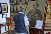 10-Служение епископа Амфилохия в день Изнесения честных древ Животворящего Креста Господня
