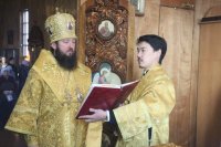 3-Преосвященный епископ Амфилохий совершил Воскресную литургию в Покровской церкви города Усть-Каменогорска