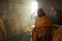 9-Преосвященный епископ Амфилохий совершил Воскресную литургию в Покровской церкви города Усть-Каменогорска