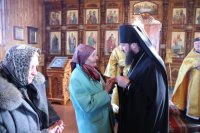 21-Преосвященный епископ Амфилохий совершил Воскресную литургию в Покровской церкви города Усть-Каменогорска