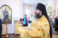 2-Служение епископа Амфилохия в Неделю всех святых