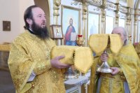 9-Служение епископа Амфилохия в Неделю всех святых