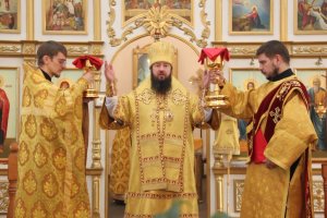 Служение епископа Амфилохия в Неделю о блудном сыне
