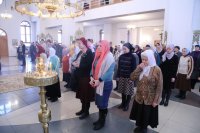 1-Епископ Амфилохий совершил воскресную Литургию в кафедральном храме Усть-Каменогорска