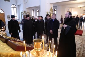 Аким Восточно-Казахстанской области Д.К.Ахметов посетил Андреевский кафедральный собор Усть-Каменогорска