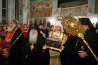 4-Завершилось пребывание Пояса Пресвятой Богородицы в Астраханской митрополии. Святыня прибыла в Костанай