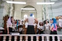 22-Митрополит Астанайский и Казахстанский Александр и митрополит Астраханский и Камызякский Иона возглавили церковные торжества по случаю принесения Пояса Богородицы в Астрахань