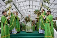 25-Преосвященный Амфилохий, епископ Усть-Каменогорский и Семипалатинский, принял участие в торжествах, посвященных 700-летию со дня рождения преподобного Сергия Радонежского, в Свято-Троицкой Сергиевой лавре