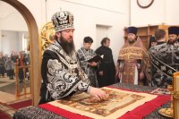 12-Соборное служение Литургии Преждеосвященных Даров в главном кафедральном храме епархии