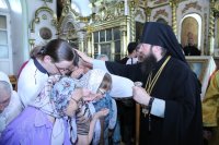 21-Преосвященный Епископ Амфилохий возглавил Божественную литургию в Спасо-Воскресенском кафедральном соборе г.Семипалатинска