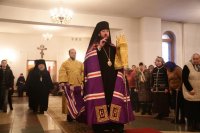 2-Преосвященный епископ Амфилохий совершил Воскресную литургию в соборе Андрея Первозванного г.Усть-Каменогорска