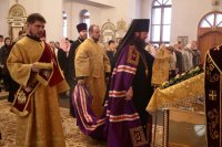 3-Преосвященный епископ Амфилохий совершил Воскресную литургию в соборе Андрея Первозванного г.Усть-Каменогорска